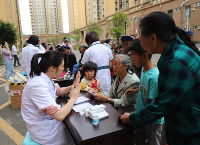 圖說現場 健康咨詢——守護生命的第一道防線